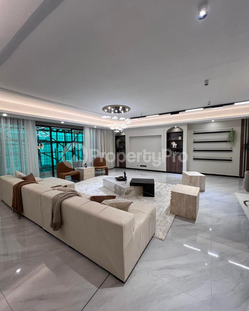 5 bedroom Flat&Apartment for sale Lavington Nairobi