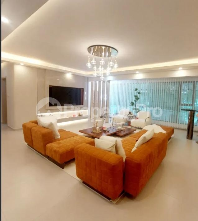 5 bedroom Flat&Apartment for sale Kilimani Nairobi