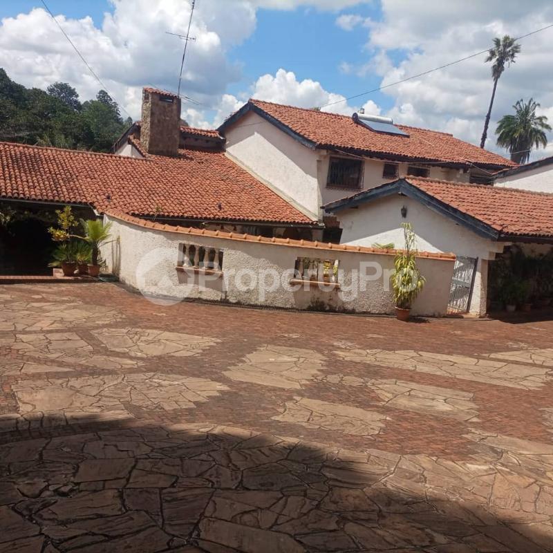 5 bedroom Flat&Apartment for sale Lavington Nairobi