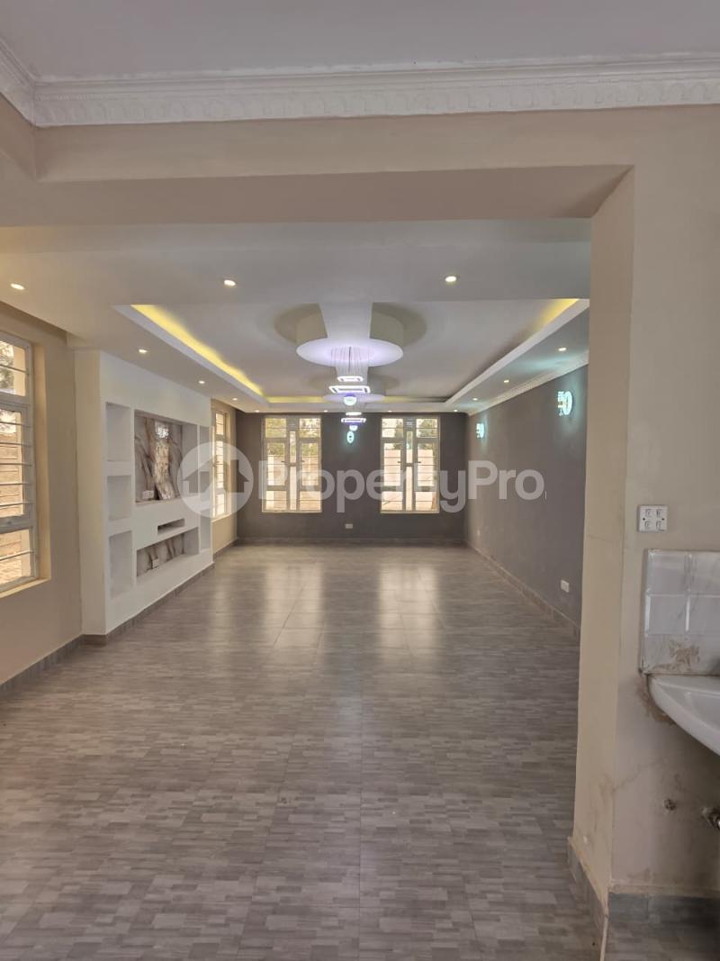 5 bedroom Bungalow Houses for sale Membley Ruiru