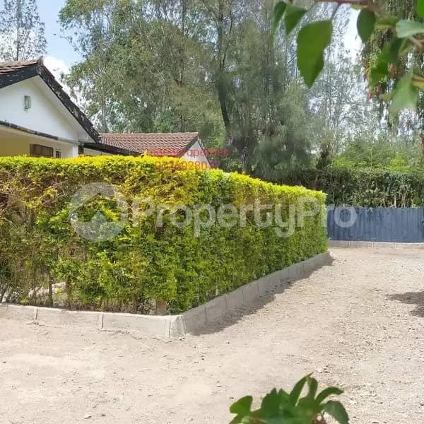 5 bedroom Flat&Apartment for rent Karen Nairobi - 0