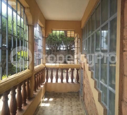 5 bedroom Townhouses Houses for sale Katani Road Syokimau Athi RIver Machakos - 1