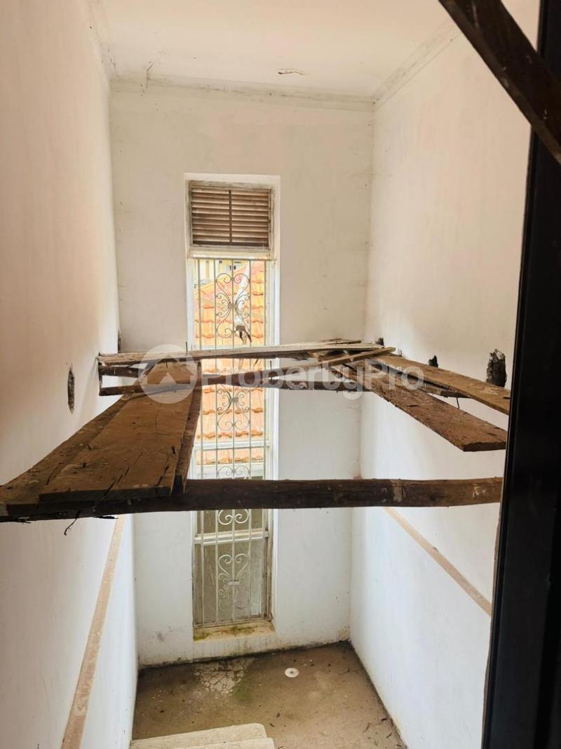 5 bedroom Apartment Block Apartment for sale Nsamizi Rd, Entebbe  Katabi Wakiso Central - 8