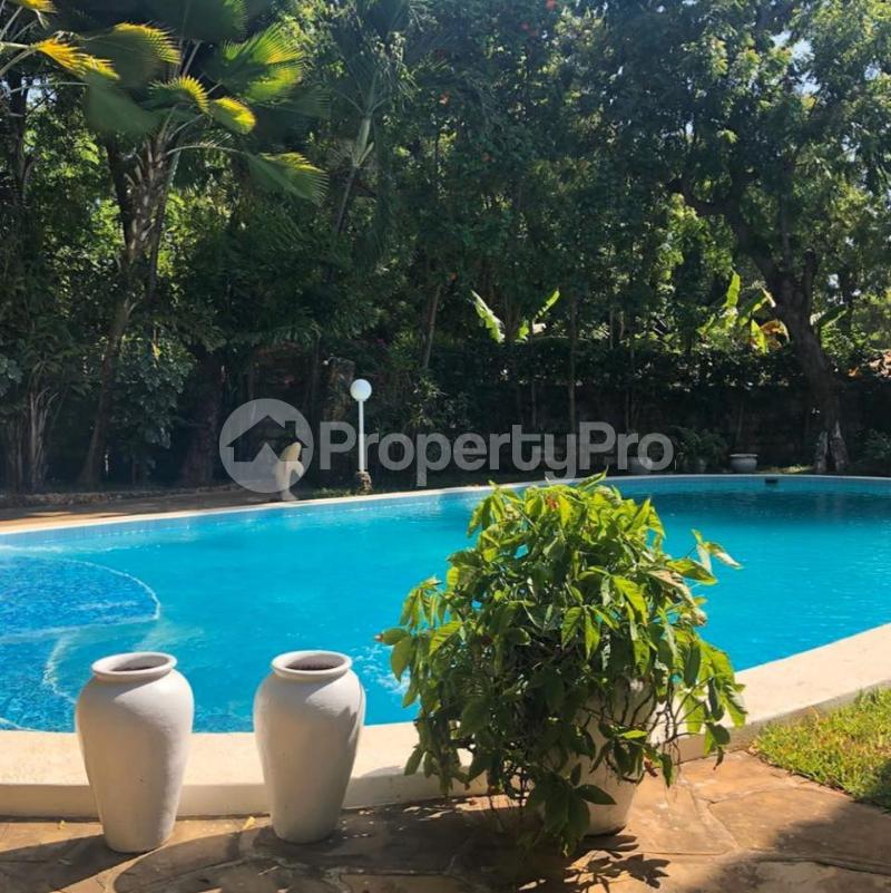 5 bedroom Bungalow Houses for shortlet Casuarina road, Opposite Tropical Beach Hotel Malindi Town Malindi Kilifi