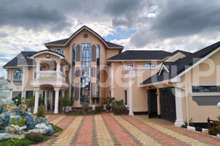 Townhouses Houses for rent Runda Nairobi
