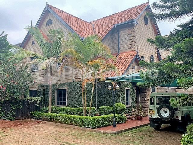 5 bedroom Houses for sale Othaya Road, Kileleshwa Nairobi