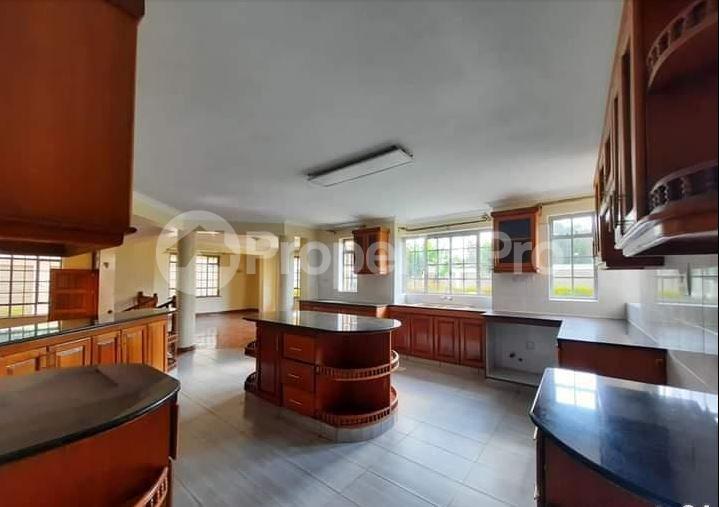 5 bedroom Houses for rent Ruaka Drive 8 Runda Westlands Nairobi (PID