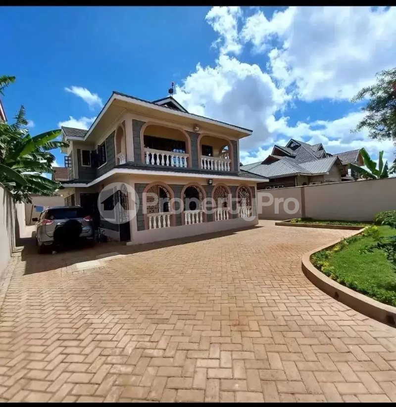 5 bedroom Townhouse for sale Kenyatta Road, Nairobi South Nairobi