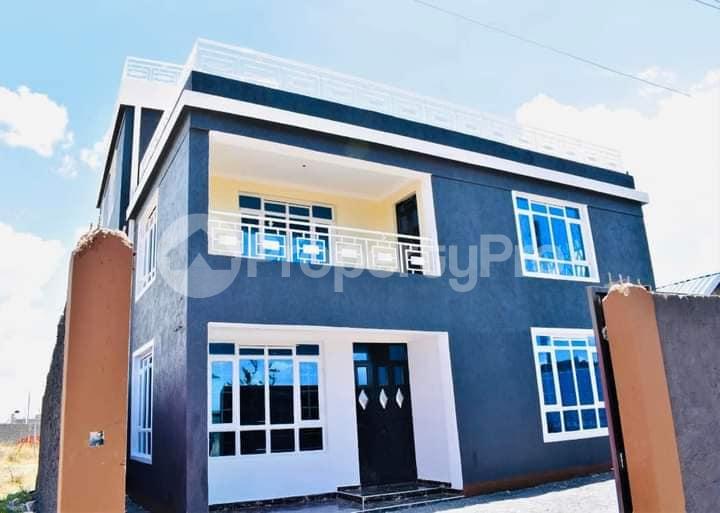 5 bedroom Townhouse for sale Kamakis Ruiru