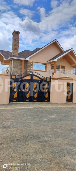 5 bedroom Townhouse for sale Runda Nairobi