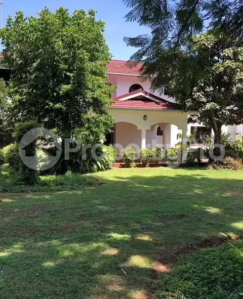 5 bedroom Houses for rent Runda Nairobi