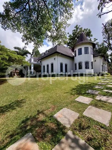 5 bedroom Houses for rent Kitisuru Nairobi