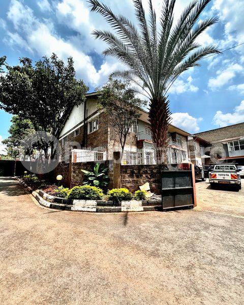 5 bedroom Townhouses Houses for rent Westlands Nairobi