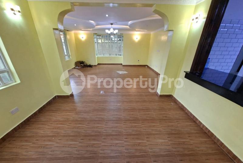 5 bedroom Townhouses Houses for rent ATHI RIVER Kisaju Kitengela