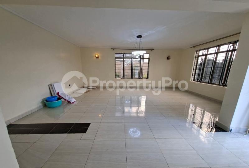 5 bedroom Townhouses Houses for rent Syokimau Nairobi