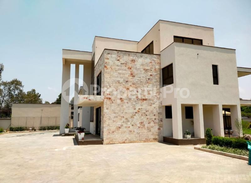 5 bedroom Houses for sale Karen Nairobi