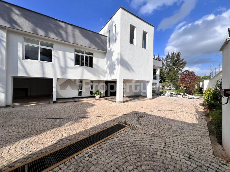 5 bedroom Houses for sale Runda Nairobi