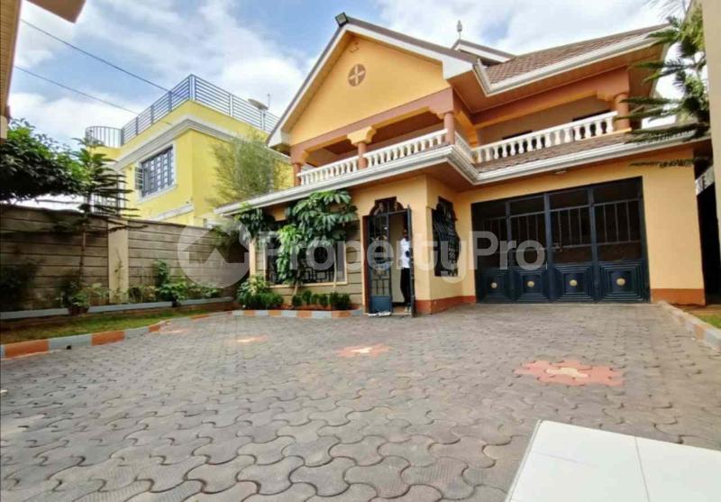 5 bedroom Townhouse for sale Kamakis Ruiru