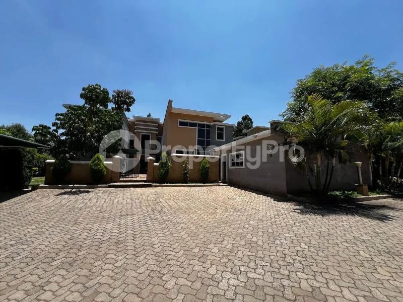 5 bedroom Townhouses Houses for rent Karen Nairobi