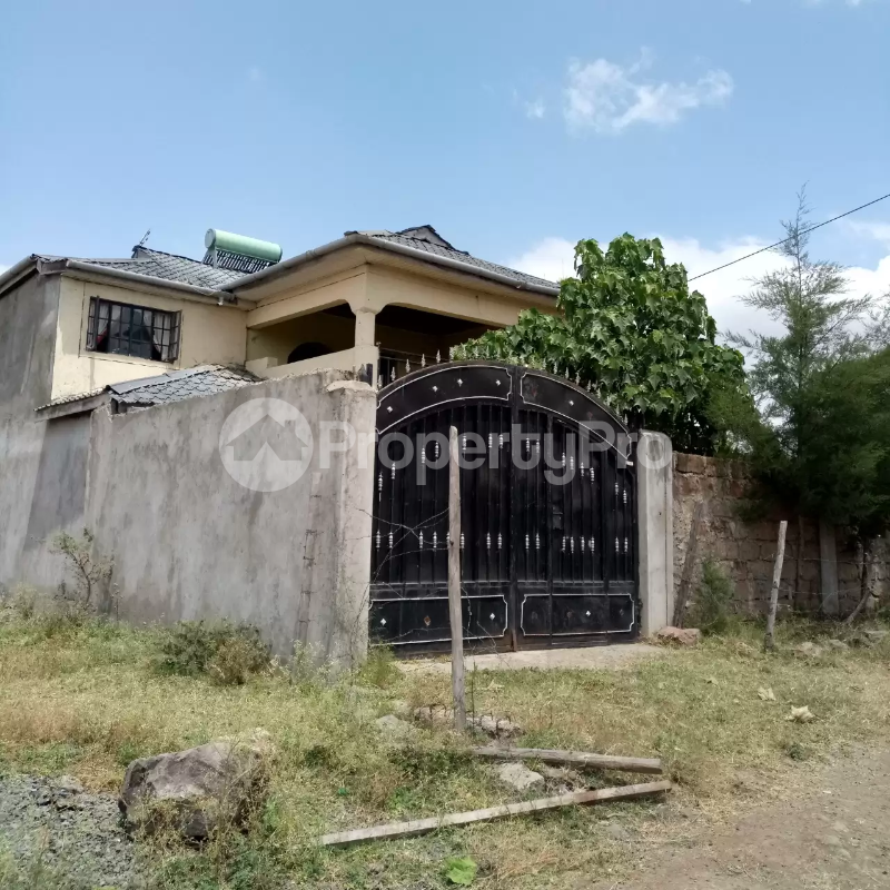 5 bedroom Townhouse for sale Syokimau Nairobi