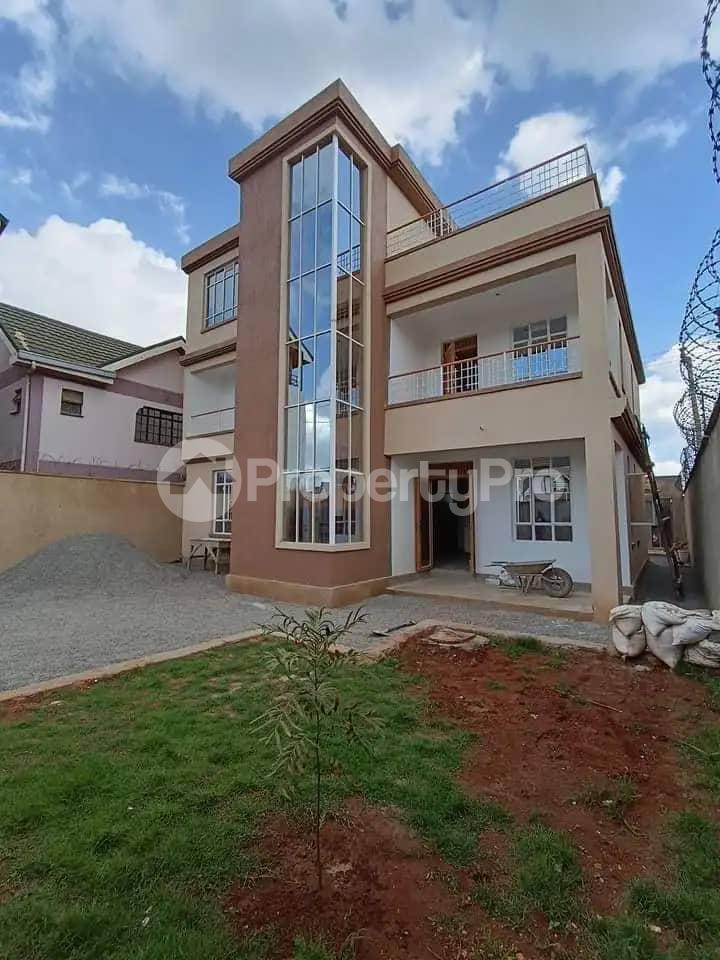5 bedroom Flat&Apartment for sale Membley Ruiru