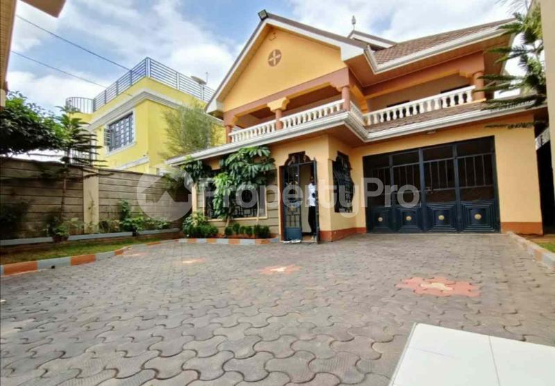5 bedroom Flat&Apartment for sale Membley Ruiru