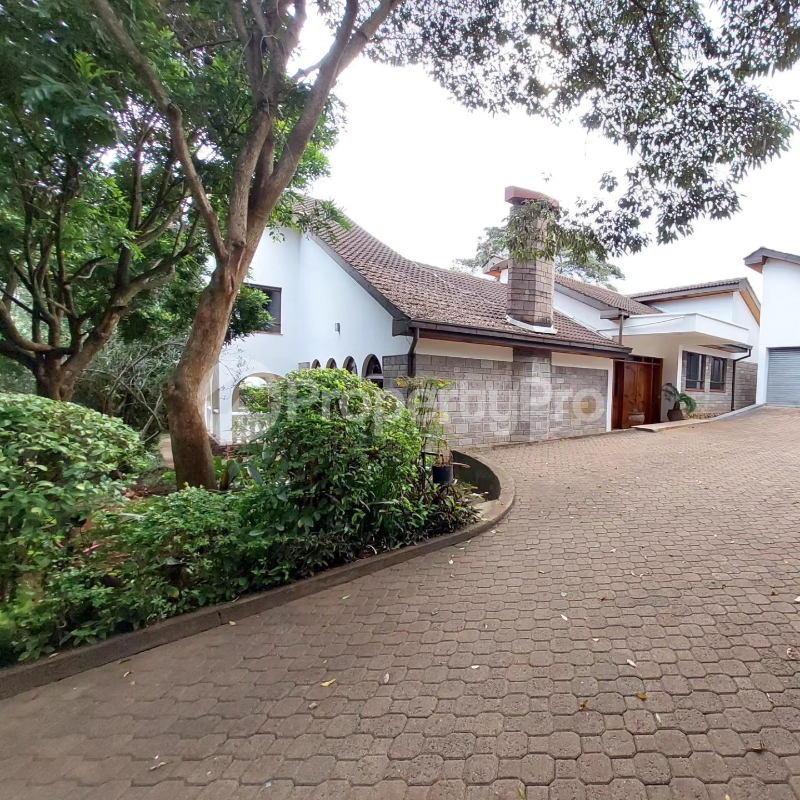 5 bedroom Townhouse for sale Runda Nairobi