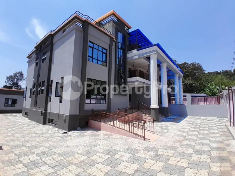 5 bedroom Townhouses Houses for rent Karen Nairobi