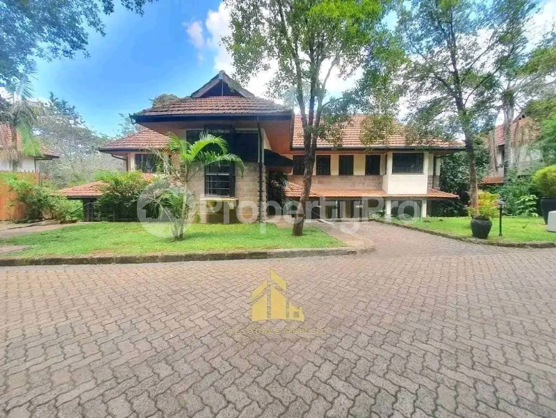 5 bedroom Townhouse for sale Lower Kabete Nairobi