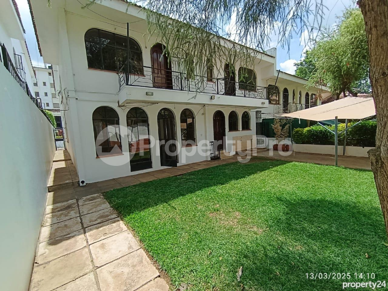 Townhouse for rent Riverside Drive, Riverside Nairobi - 0