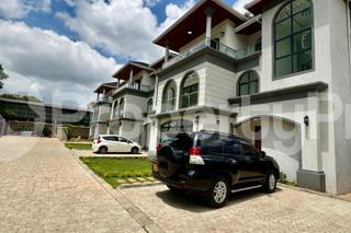 5 bedroom Flat&Apartment for sale Lavington Nairobi