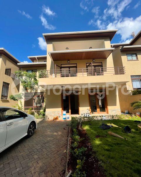 5 bedroom Townhouses Houses for rent Lavington Nairobi
