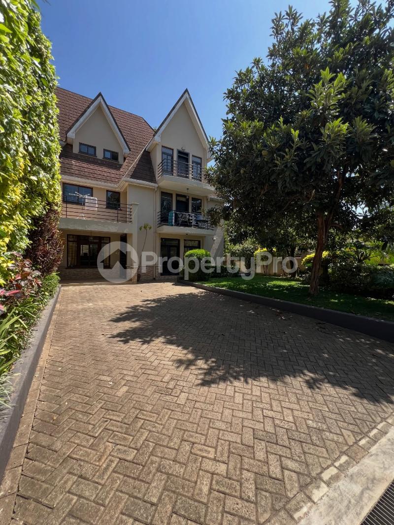 5 bedroom Townhouse for rent Lavington Nairobi