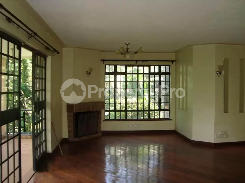 5 bedroom Townhouse for sale Lower Kabete Nairobi