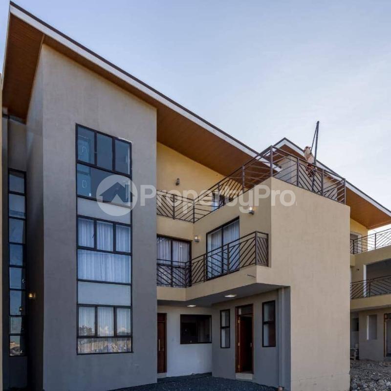 5 bedroom Townhouse for sale Syokimau Nairobi