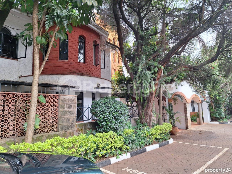 Townhouse for rent Riverside Drive, Riverside Nairobi - 0