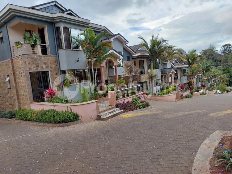 5 bedroom Townhouse for sale Parklands Nairobi