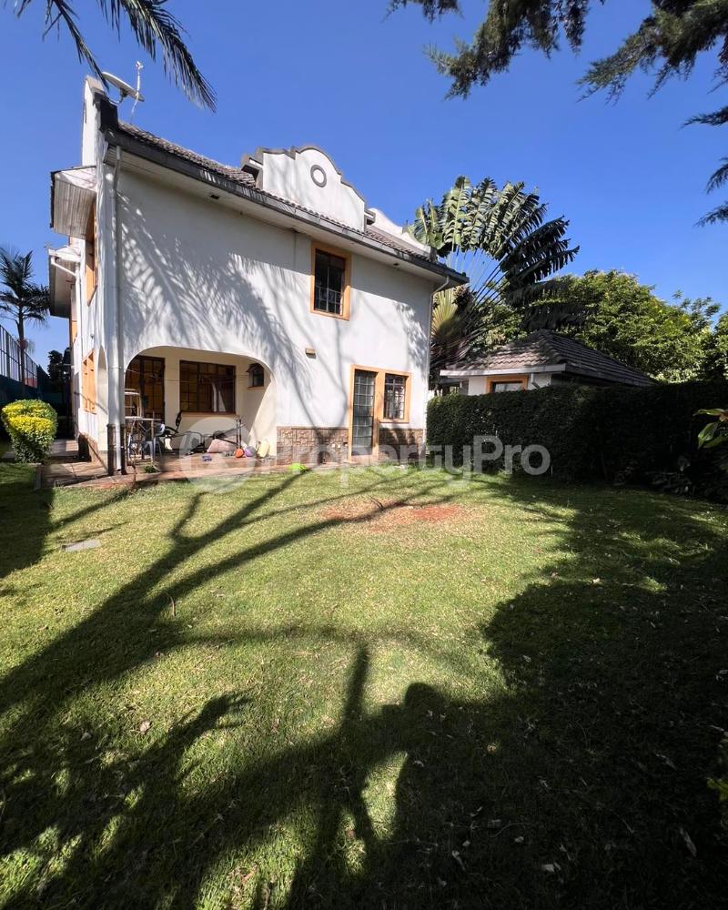 5 bedroom Townhouse for rent Lavington Nairobi