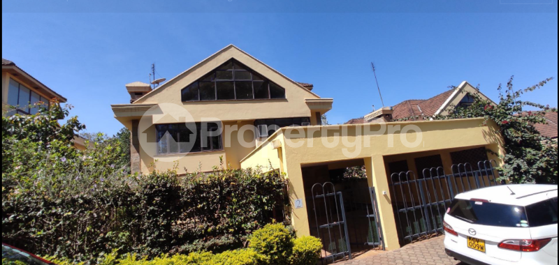 5 bedroom Townhouse for rent - Lavington Nairobi