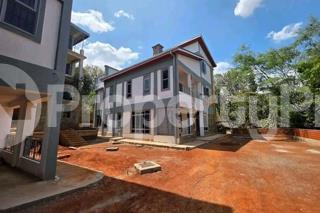 5 bedroom Townhouse for sale Kerarapon Nairobi