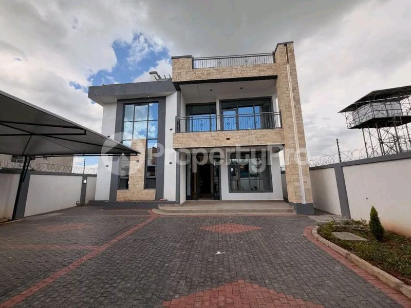5 bedroom Townhouse for sale Syokimau/Mulolongo Machakos