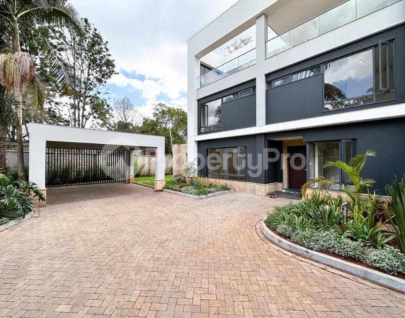 5 bedroom Townhouse for sale Kyuna Nairobi