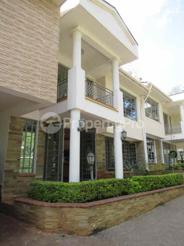 5 bedroom Townhouse for sale Spring Valley Nairobi