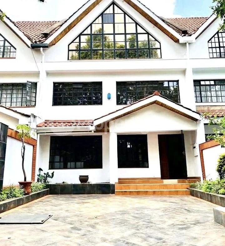 5 bedroom Townhouse for rent Westlands Nairobi