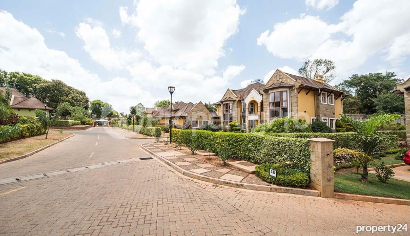 Townhouse for rent Mimosa Rd, Runda Nairobi - 0