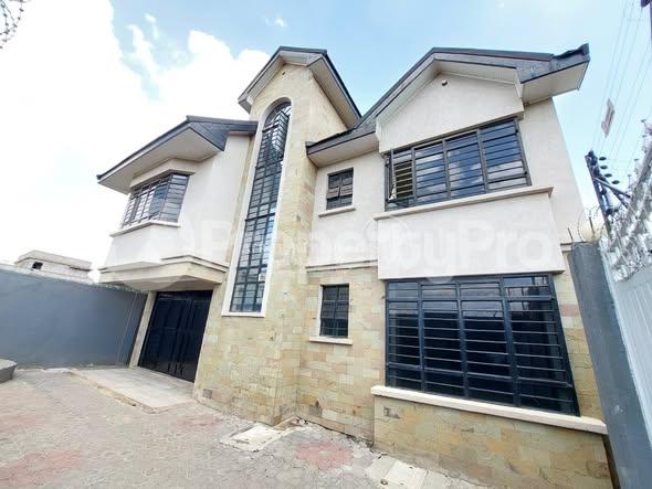 5 bedroom Townhouses Houses for rent Ruiru Kiambu