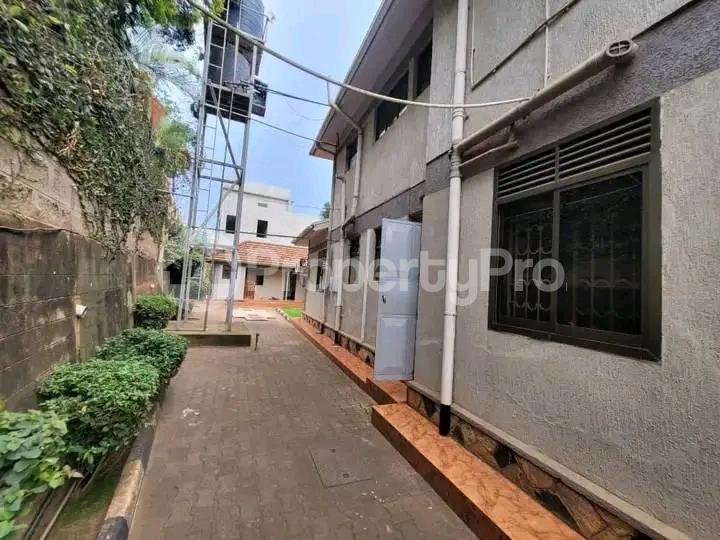 5 bedroom Bungalow Apartment for rent Bukoto  Kampala Central Kampala Central - 3