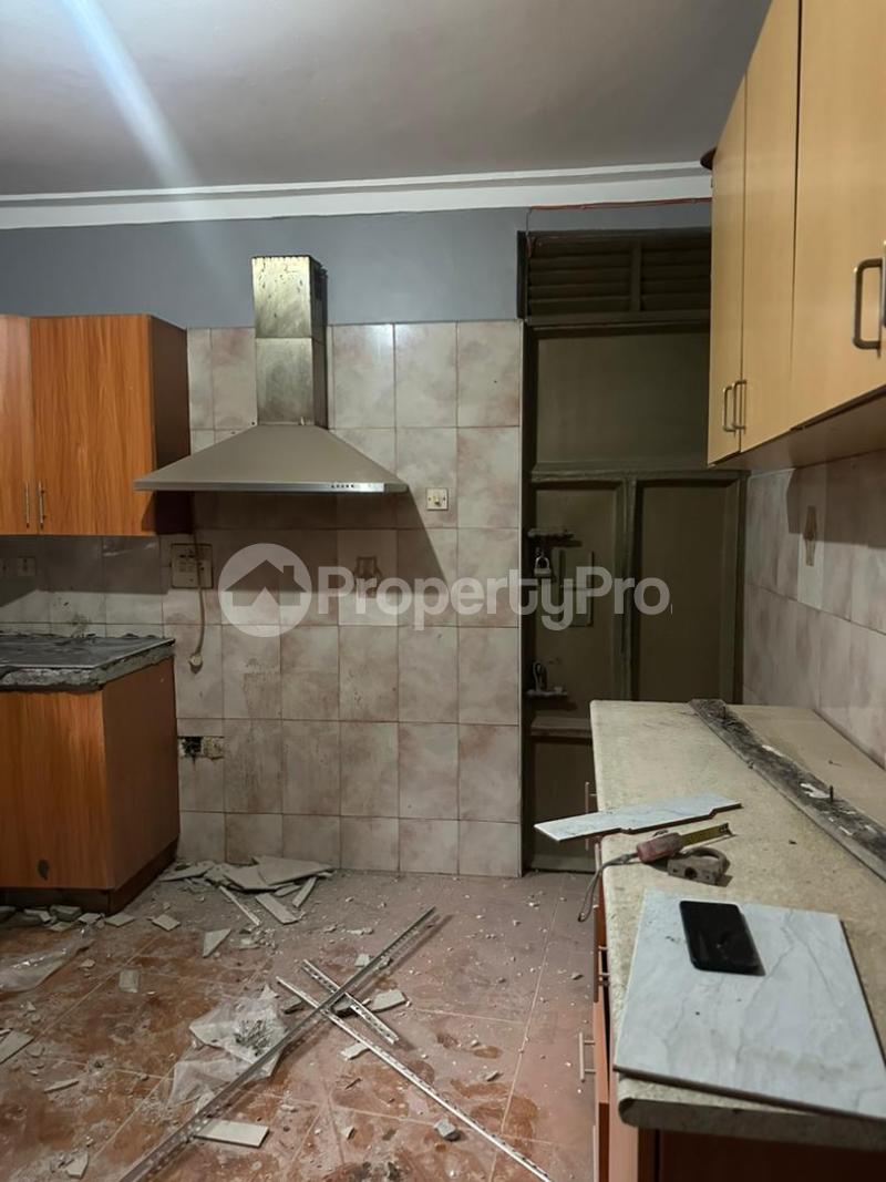 5 bedroom Bungalow Apartment for rent Kisasi bukoto road  Kisaasi Kampala Central - 8