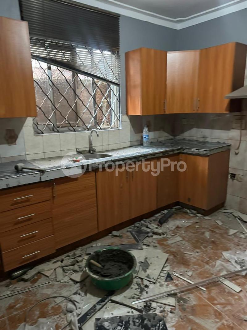 5 bedroom Bungalow Apartment for rent Kisasi bukoto road  Kisaasi Kampala Central - 4