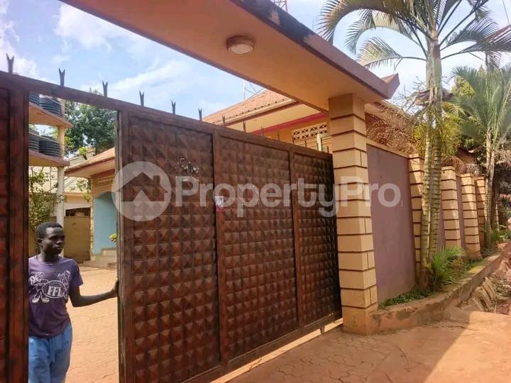 1 bedroom mini flat  Apartment for sale Najjera Road  Kampala Central - 3